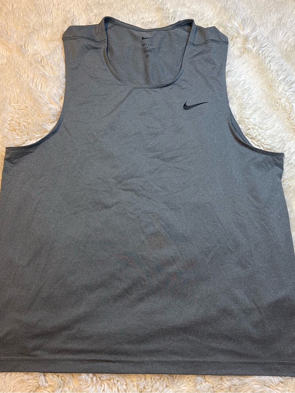 Nike Men's size large Gray Performance Training Tank Top